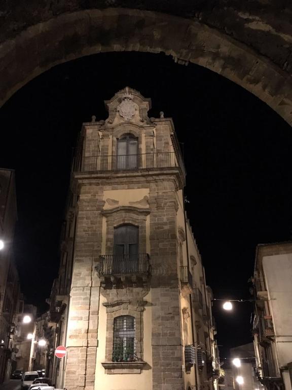 Hotel Palazzo Sant'Elia Caltagirone Zewnętrze zdjęcie