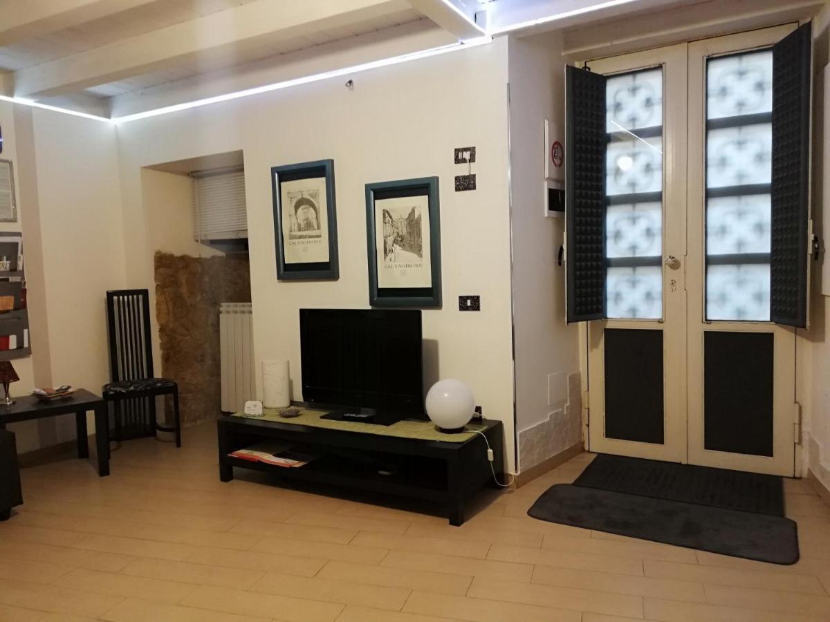 Hotel Palazzo Sant'Elia Caltagirone Zewnętrze zdjęcie